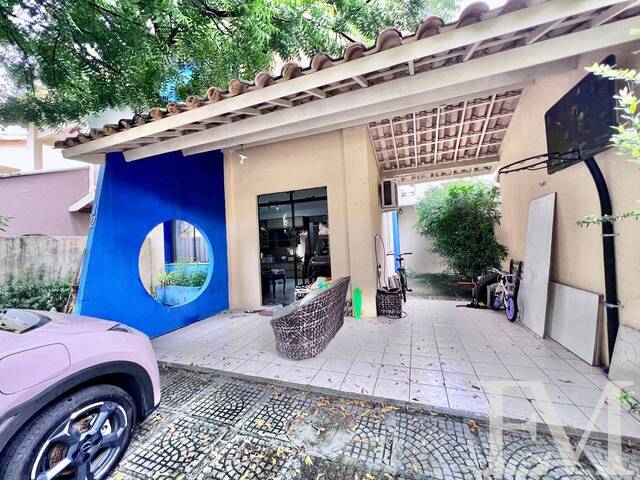 #2 - Casa em condomínio para Venda em Fortaleza - CE