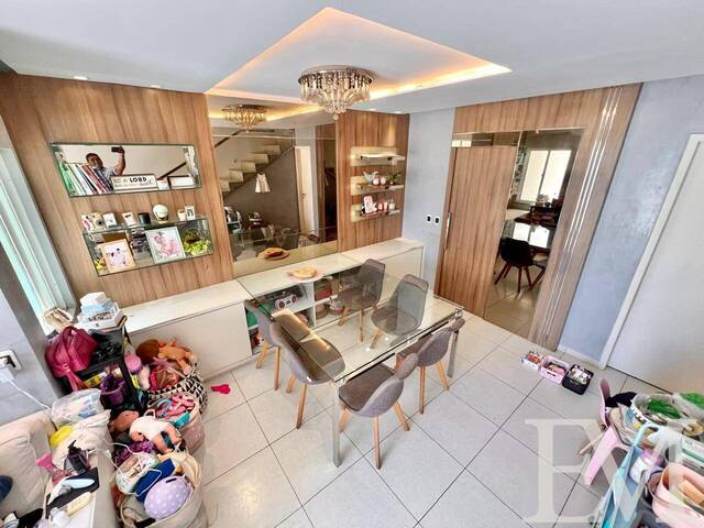#9 - Casa em condomínio para Venda em Fortaleza - CE