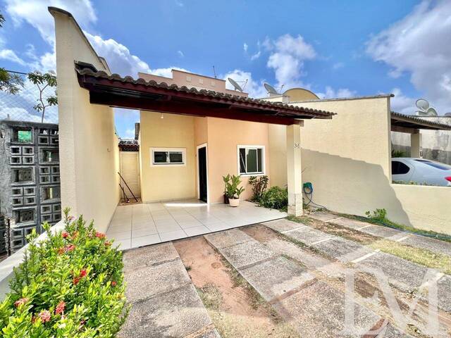 #11 - Casa em condomínio para Venda em Fortaleza - CE