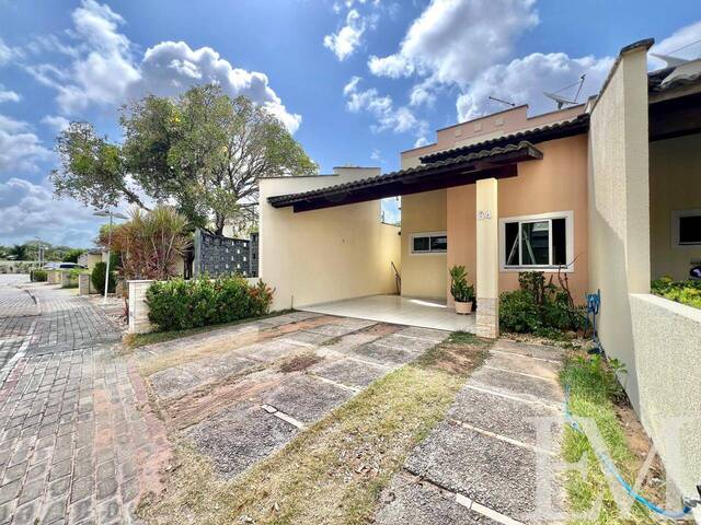 #11 - Casa em condomínio para Venda em Fortaleza - CE