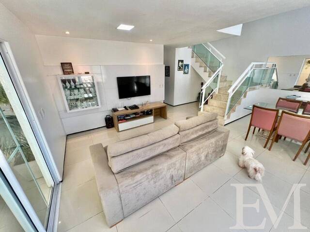 #12 - Casa em condomínio para Venda em Fortaleza - CE