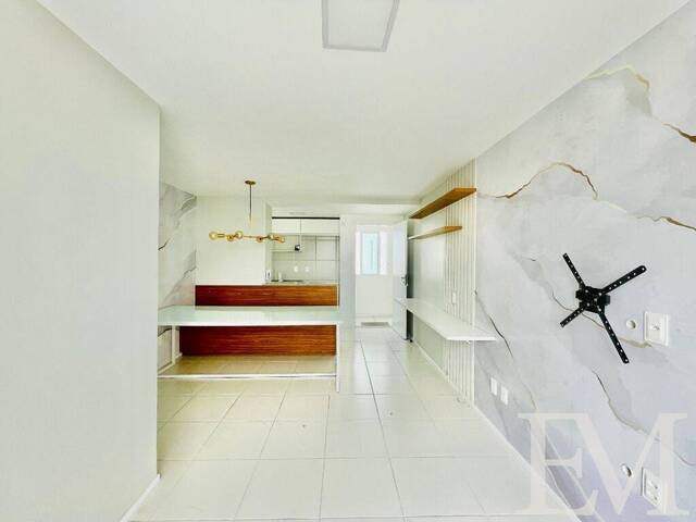 Apartamento para Venda em Fortaleza - 4