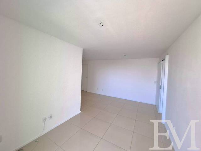 Apartamento para Venda em Fortaleza - 4