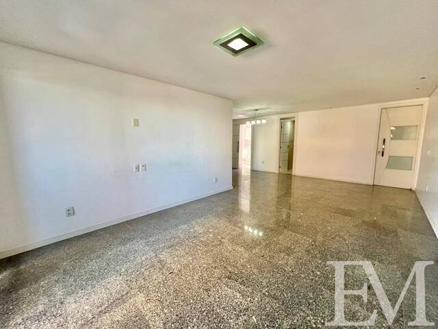 #46 - Apartamento para Venda em Fortaleza - CE