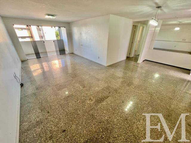 Apartamento para Venda em Fortaleza - 5