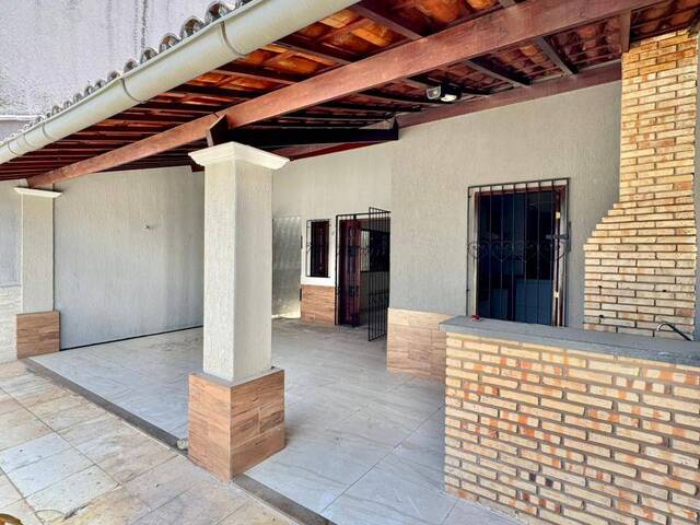 #108 - Casa para Venda em Fortaleza - CE