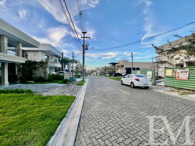 #124 - Terreno em condomínio para Venda em Eusébio - CE