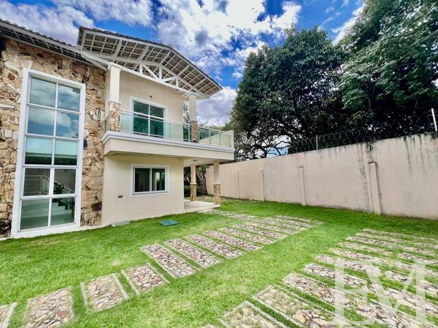 Casa em condomínio para Venda em Fortaleza - 3